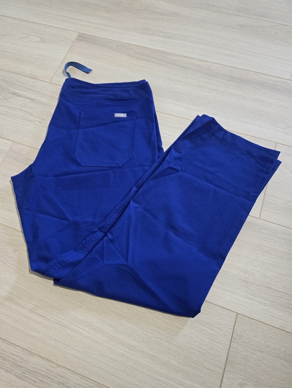 FIGS NWT livingston Scrub Pants